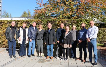 Kolleginnen und Kollegen des BFW Oberhausen und des BFW München beim gemeinsamen Austausch im Oktober 2026